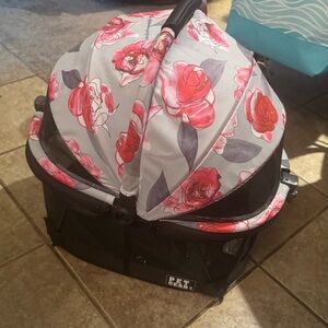 Pet Gear Floral Pet Carrier